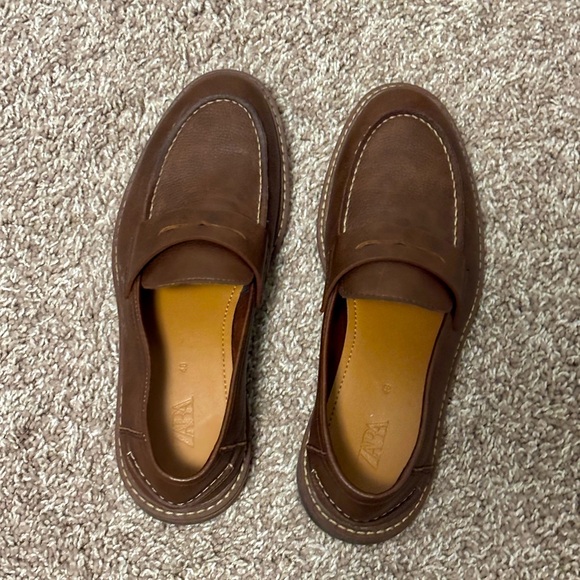 Zara Shoes - Zara Men's Brown Loafers